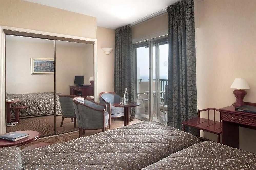 Princess Et Richmond Menton