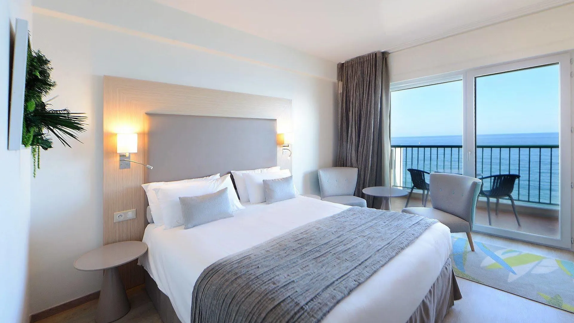 Princess Et Richmond Menton France